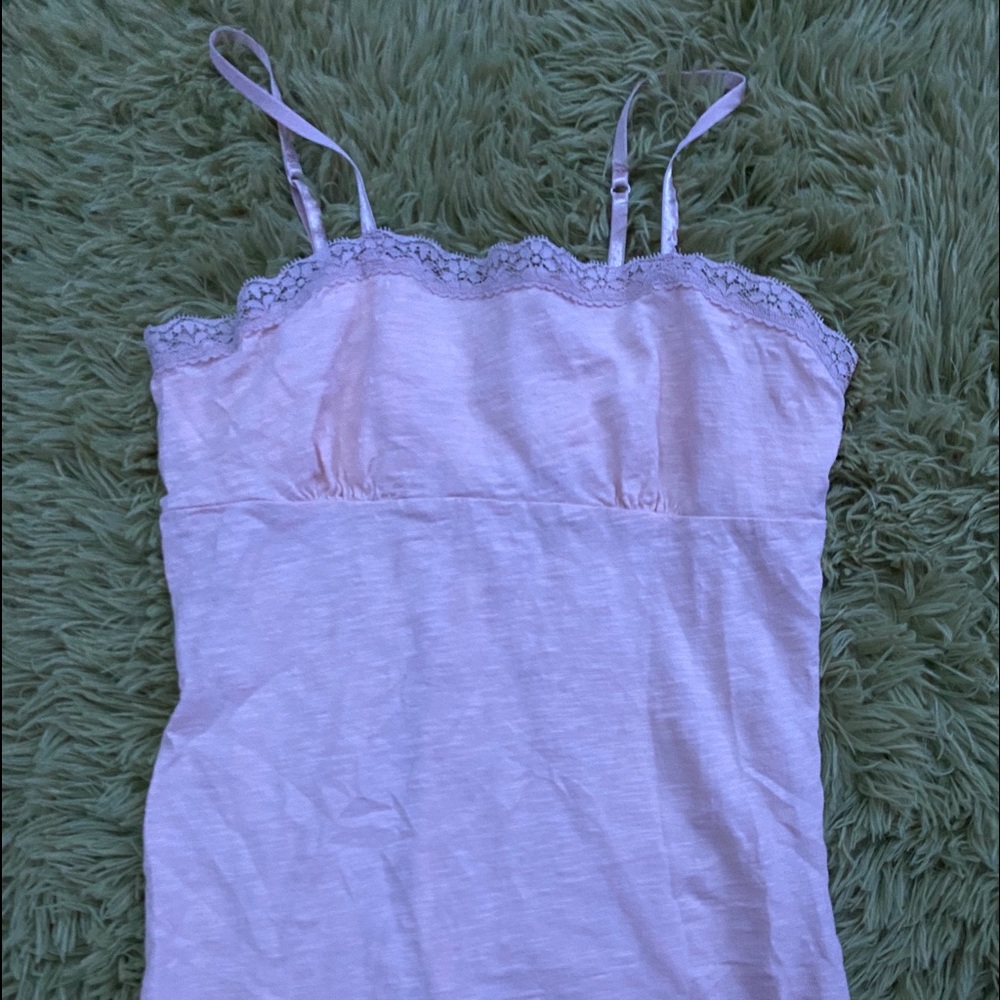 Y2K INDIE lace detailed top (lace trim on bottom)